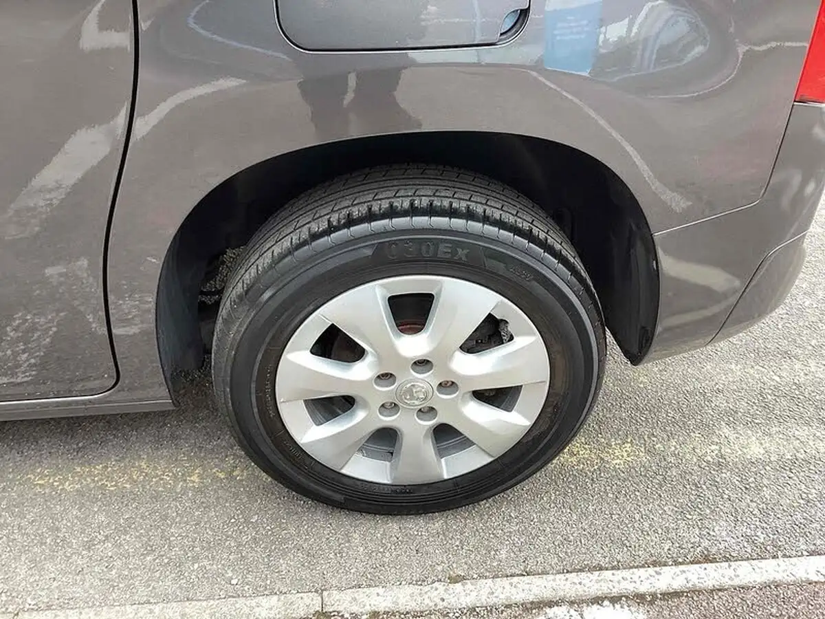 2021-vauxhall-combo-life-15-se-100ps-big-25
