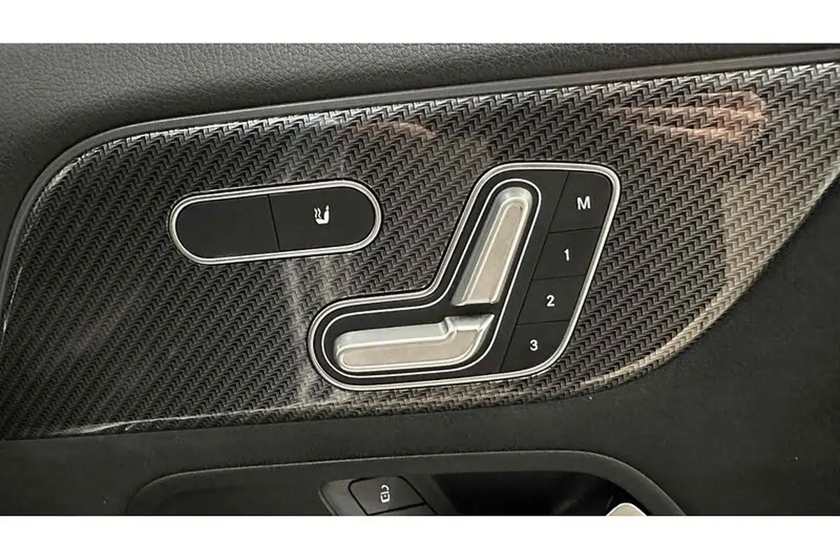 2020-mercedes-benz-gla-class-20d-gla-220d-amg-line-premium-plus-big-22