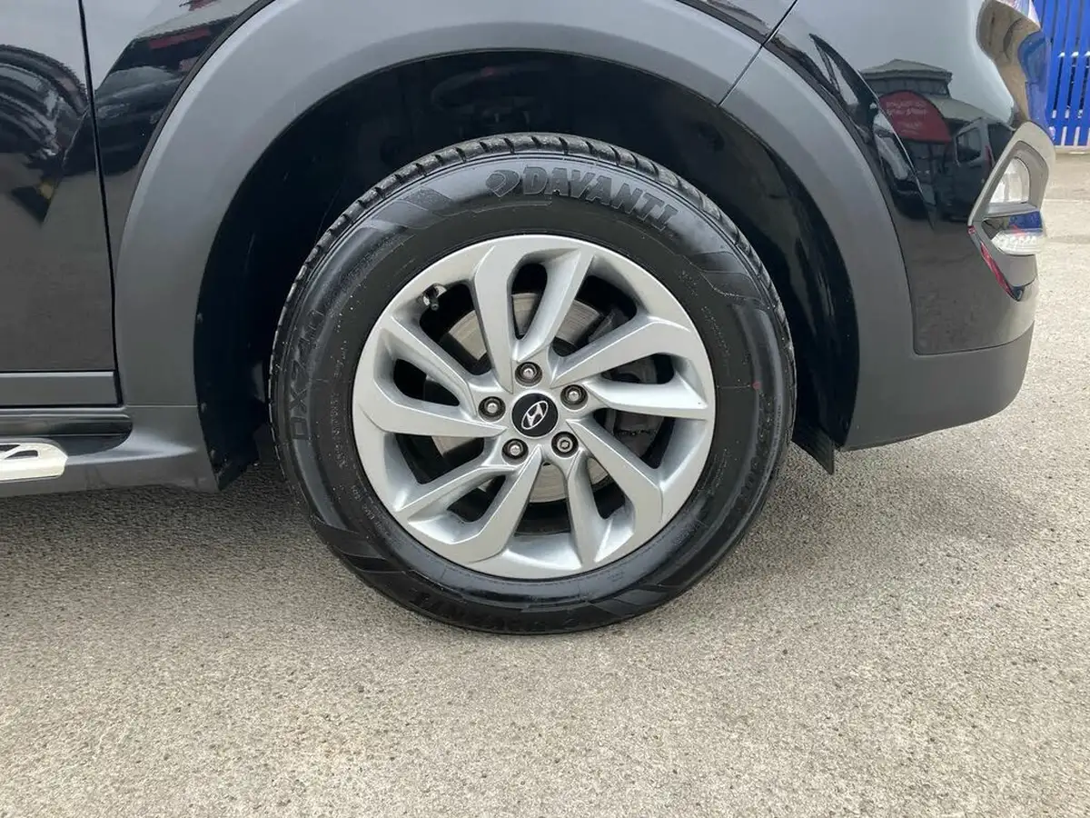 2016-hyundai-tucson-16-gdi-blue-drive-se-nav-big-6