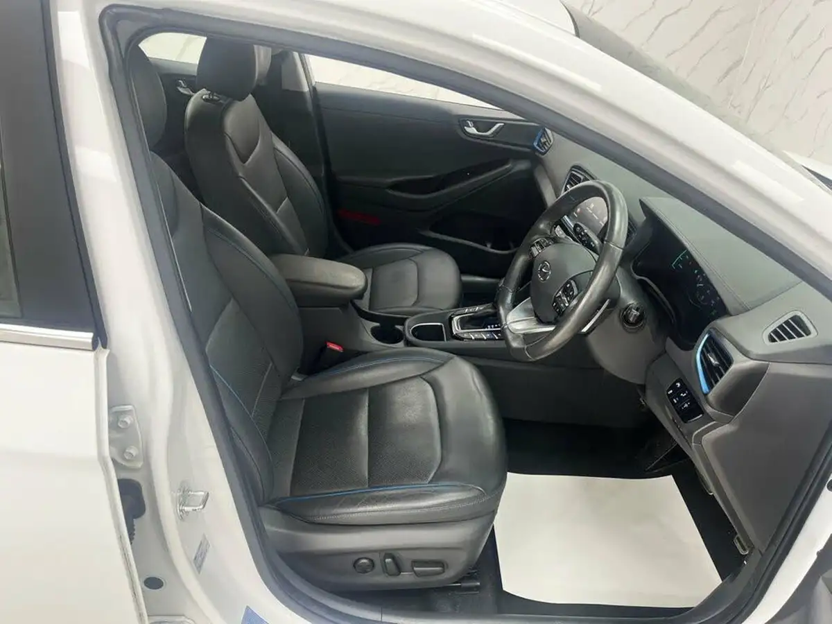 2019-hyundai-ioniq-16-gdi-premium-se-plug-in-hybrid-big-30