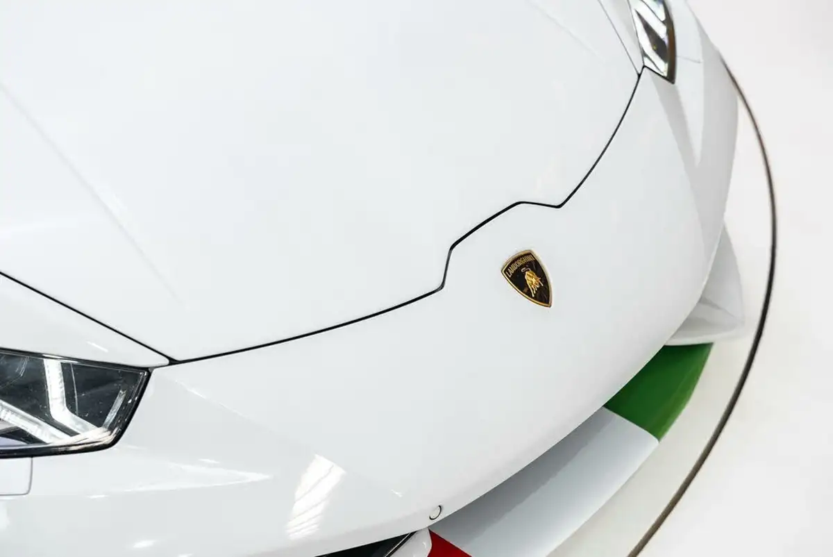 2015-lamborghini-huracan-52-lp-610-4-4wd-coupe-big-23
