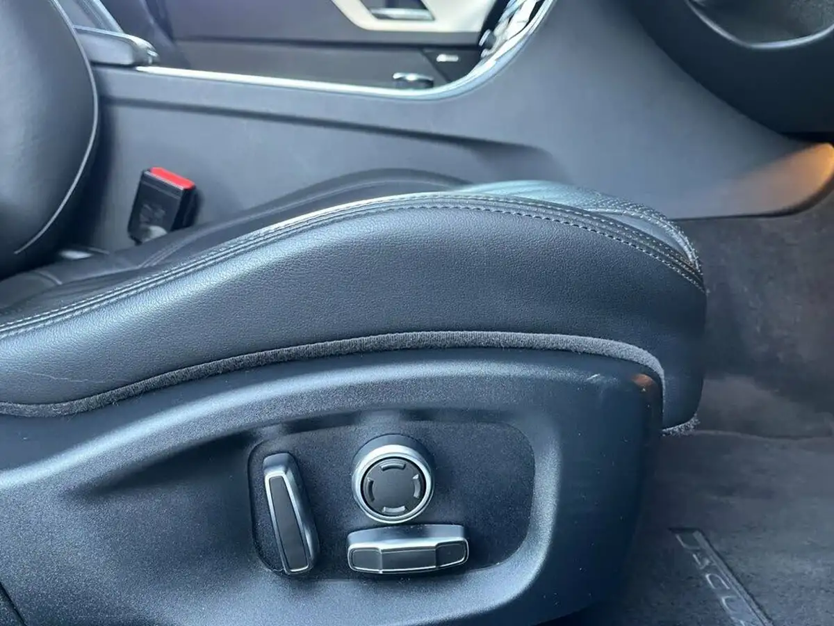 2019-jaguar-xf-20i-portfolio-249ps-ss-sportbrake-5d-big-14