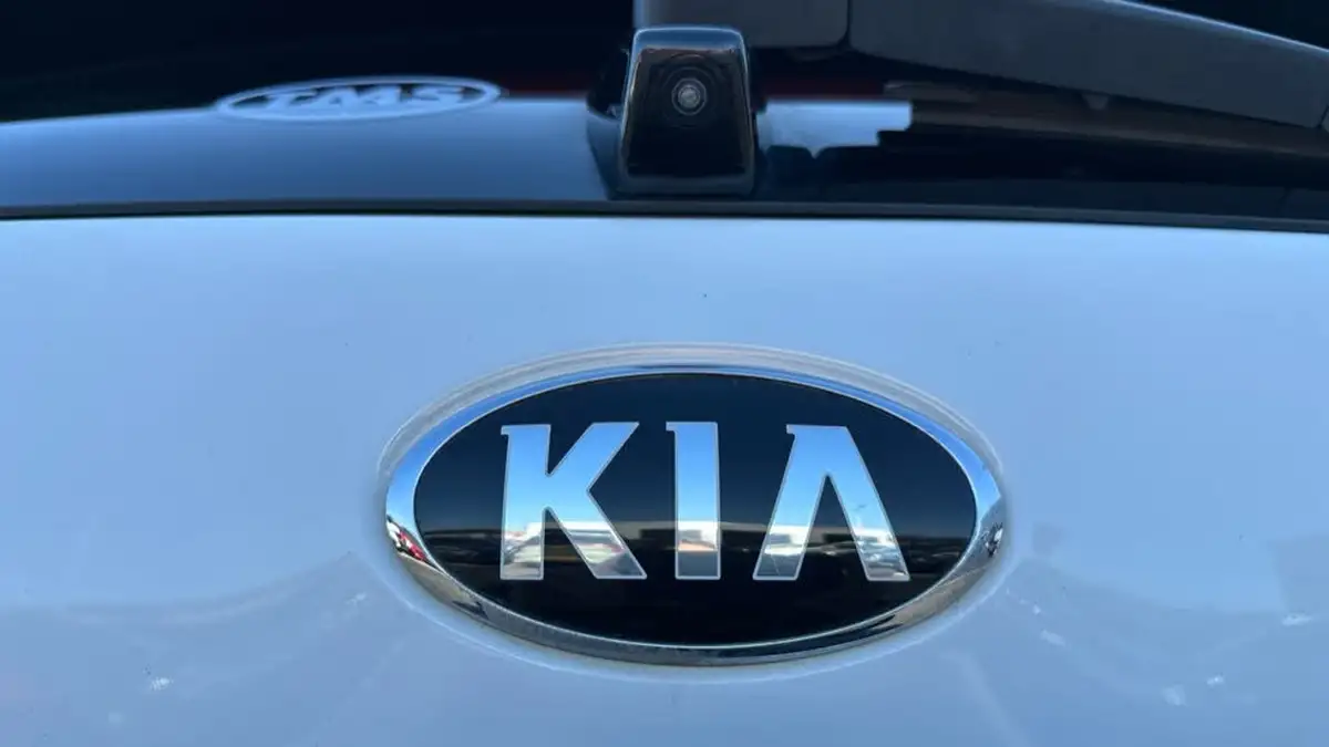2018-kia-niro-16-gdi-3-156-kwh-16in-alloy-big-27