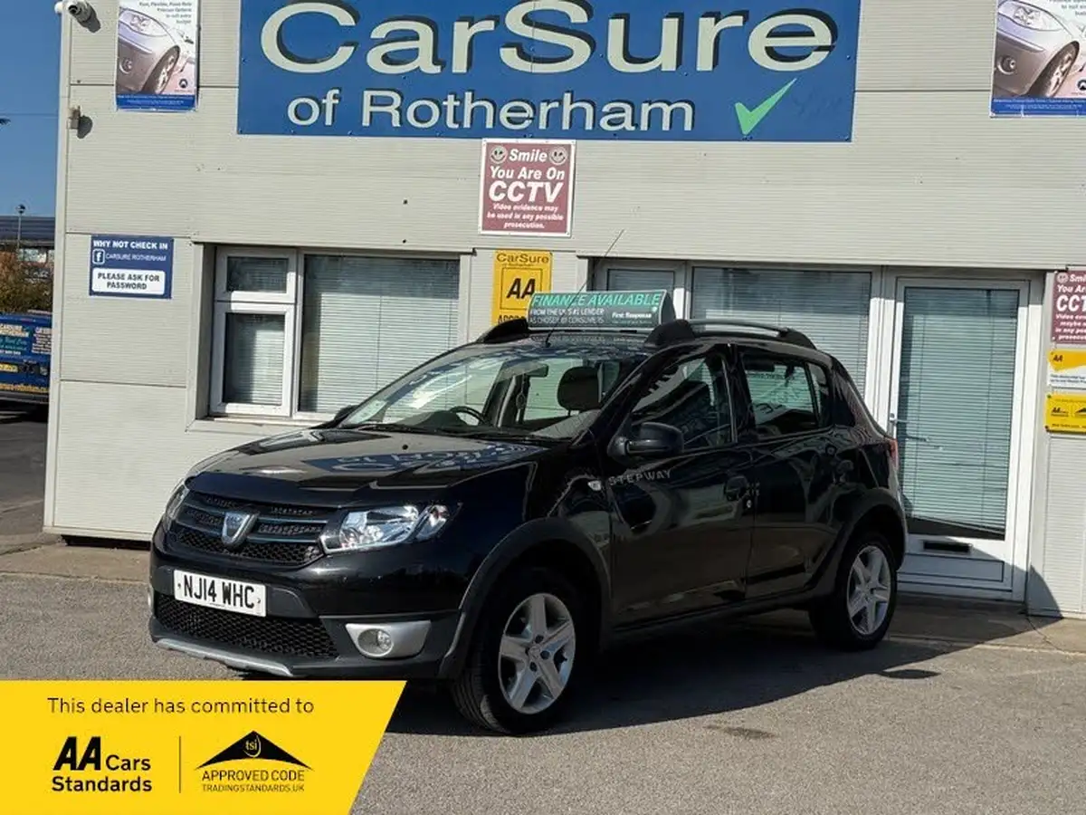2014-dacia-sandero-stepway-15d-laureate-big-0