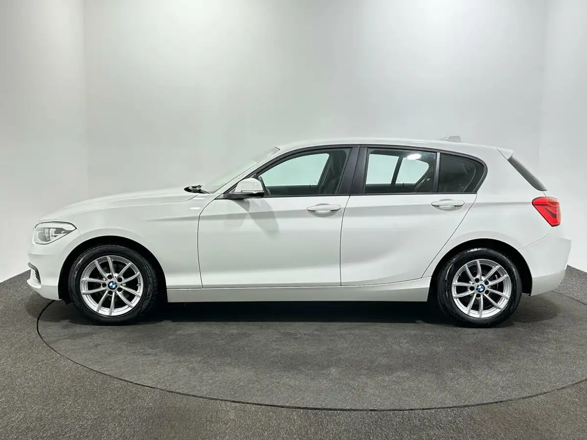 2017-bmw-1-series-15td-116d-se-business-5d-big-3