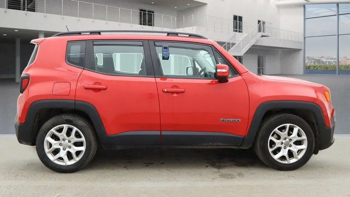 2016-jeep-renegade-14-multiair-ii-longitude-ddct-big-3