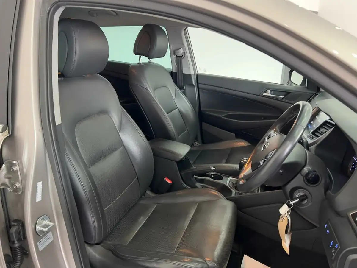 2017-hyundai-tucson-16-t-gdi-sport-edition-big-8