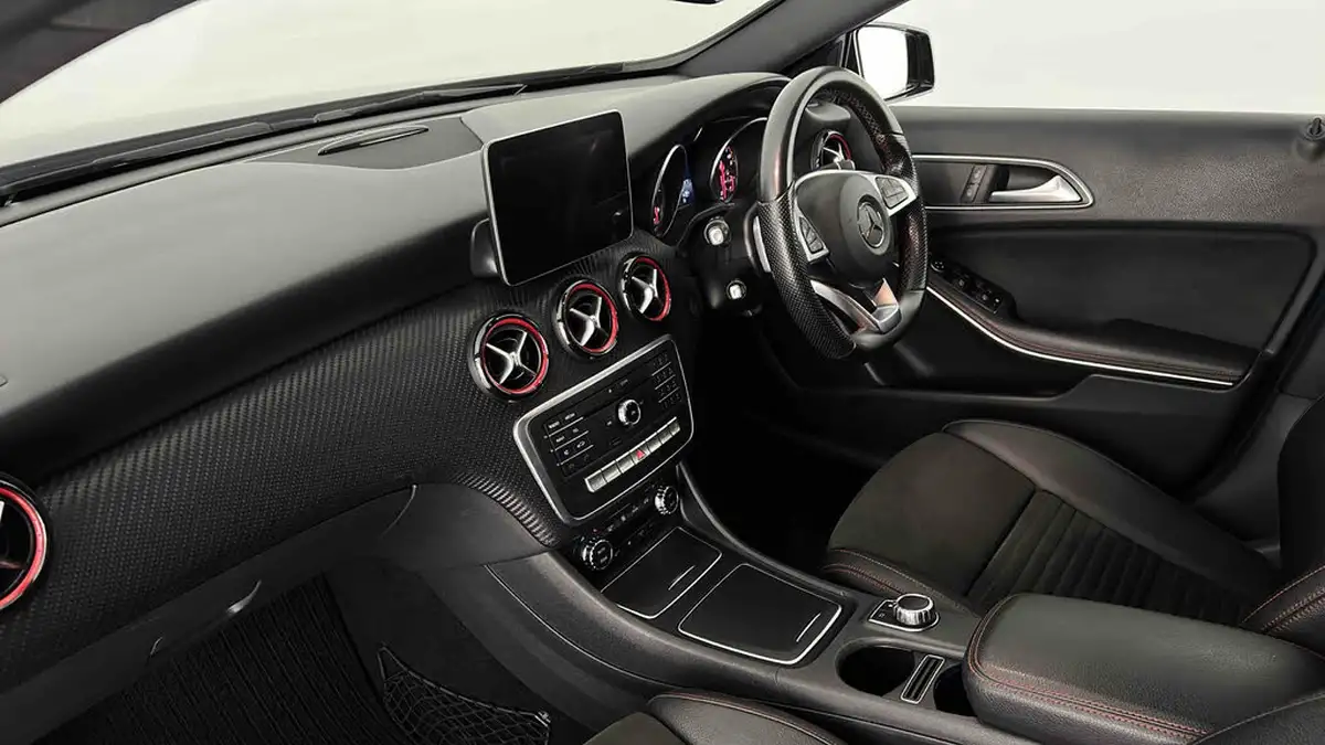 2016-mercedes-benz-a-class-20-a250-amg-ss-4matic-7g-dct-big-7
