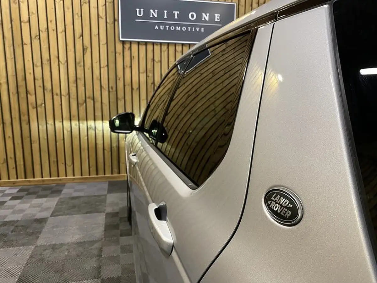 2020-land-rover-discovery-sport-big-44
