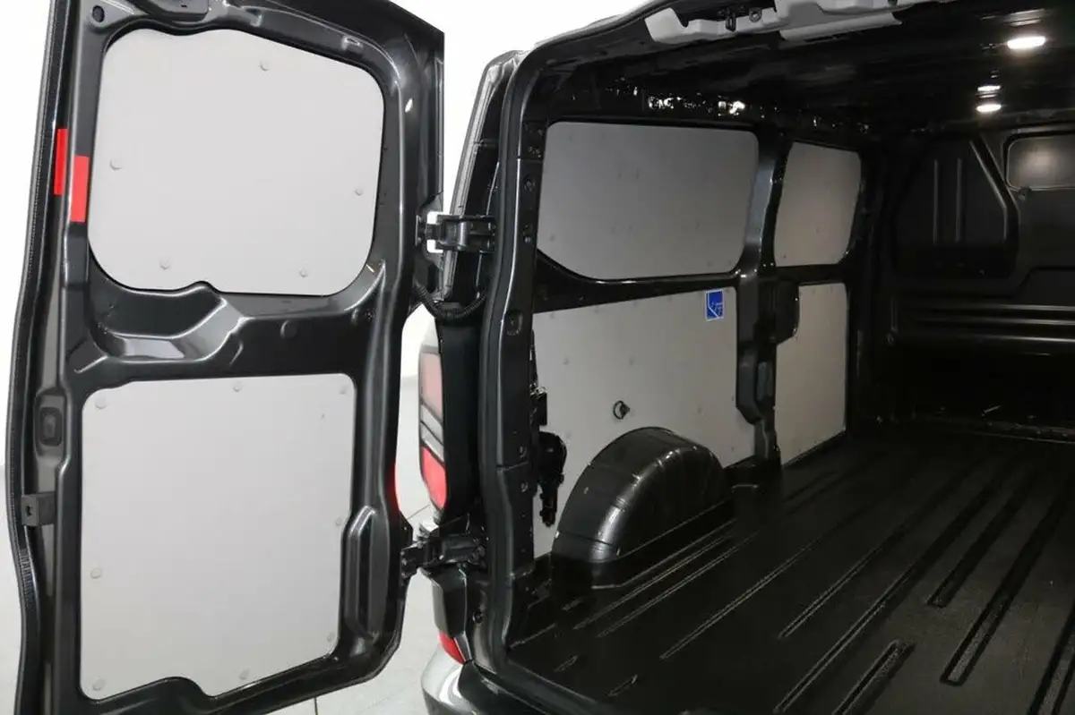 2023-ford-transit-custom-20tdci-320-l2h1-limited-136pseu6e-panel-van-1996cc-auto-big-12