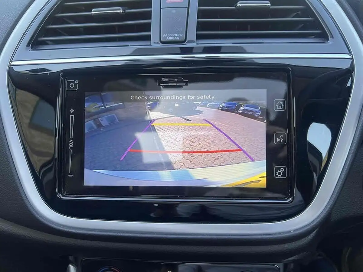2018-suzuki-s-cross-14-boosterjet-sz5-big-8