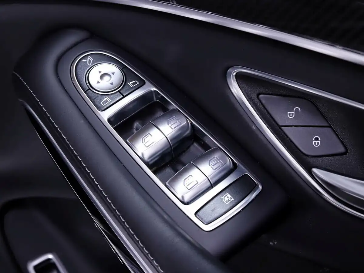 2020-mercedes-benz-s-class-40-s63-amg-l-big-29
