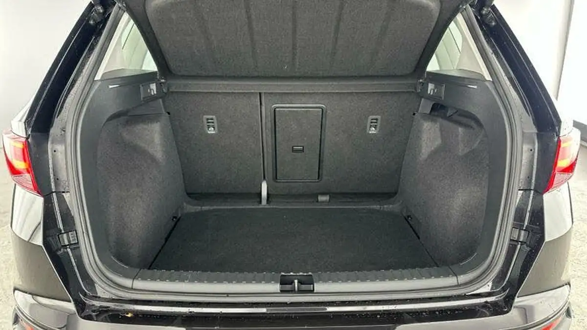 2024-seat-ateca-15-ecotsi-se-technology-dsg-big-30