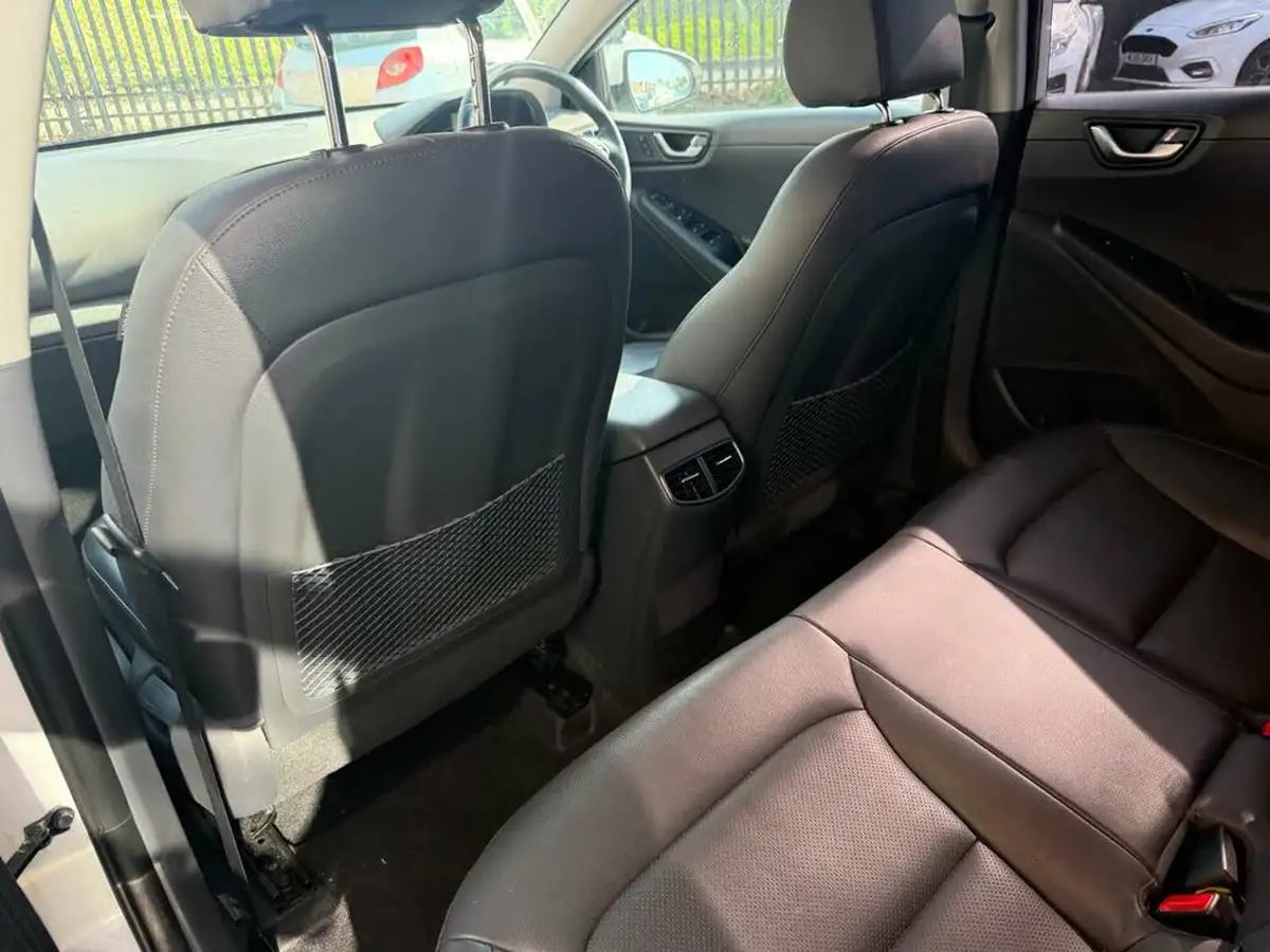 2018-hyundai-ioniq-16-gdi-premium-se-plug-in-hybrid-big-31
