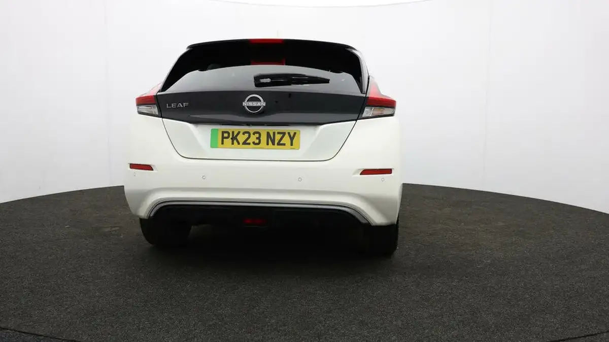 2023-nissan-leaf-e-n-connecta-39kwh-big-5