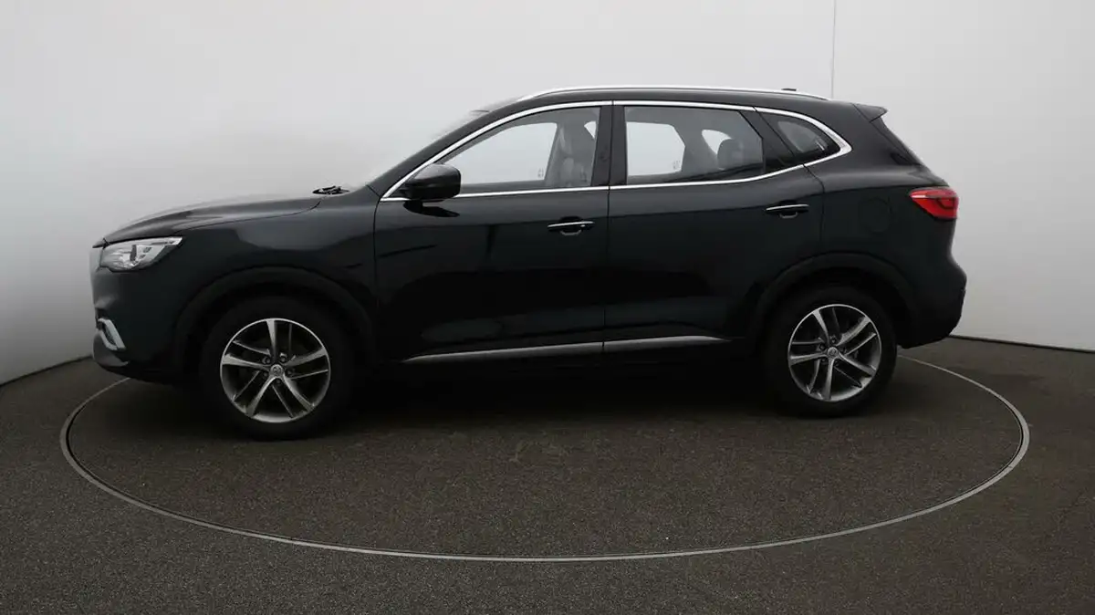 2022-mg-hs-15t-gdi-excite-162ps-big-4