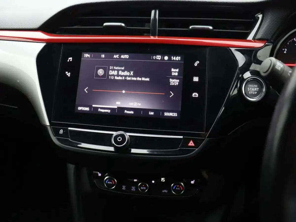 2019-vauxhall-corsa-12-turbo-sri-nav-premium-big-21