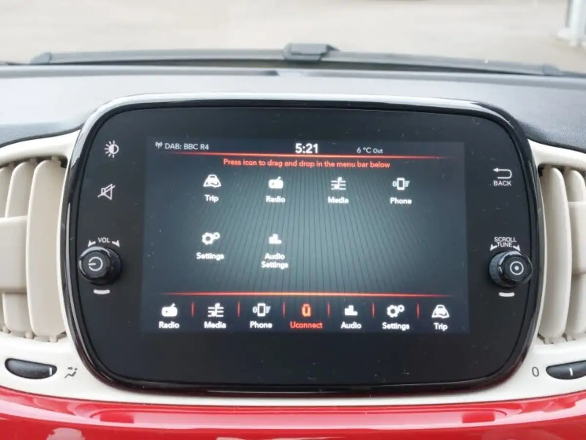 2021-fiat-500-10-dolcevita-big-10