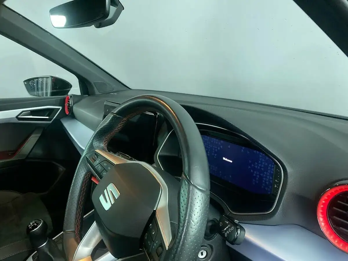 2023-seat-arona-10-tsi-fr-sport-big-15
