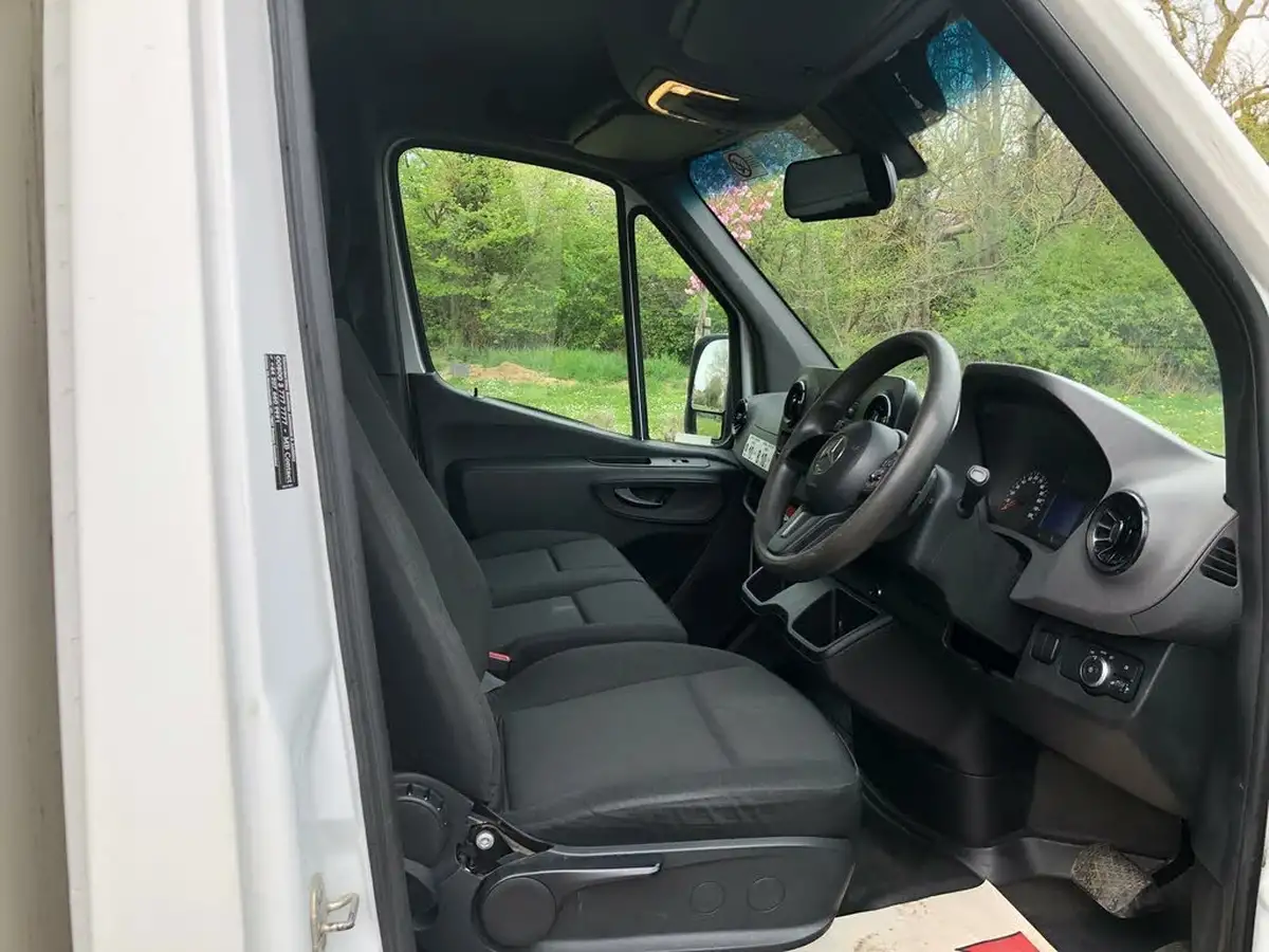2019-mercedes-benz-sprinter-21cdi-314-l2h1-143pseu6b-chassis-cab-rwd-eco-gear-360-big-10