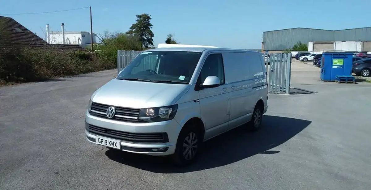 2019-volkswagen-transporter-20tdi-t28-highline-bmt-swb-150pseu6-big-6