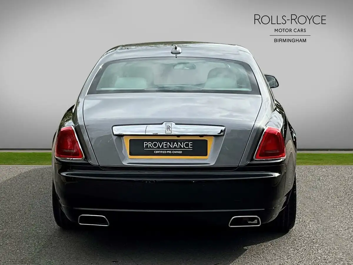 2015-rolls-royce-ghost-66-ewb-big-5