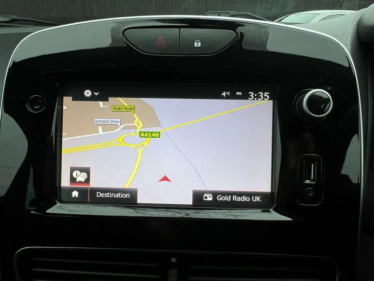 2018-renault-clio-15dci-iconic-big-32