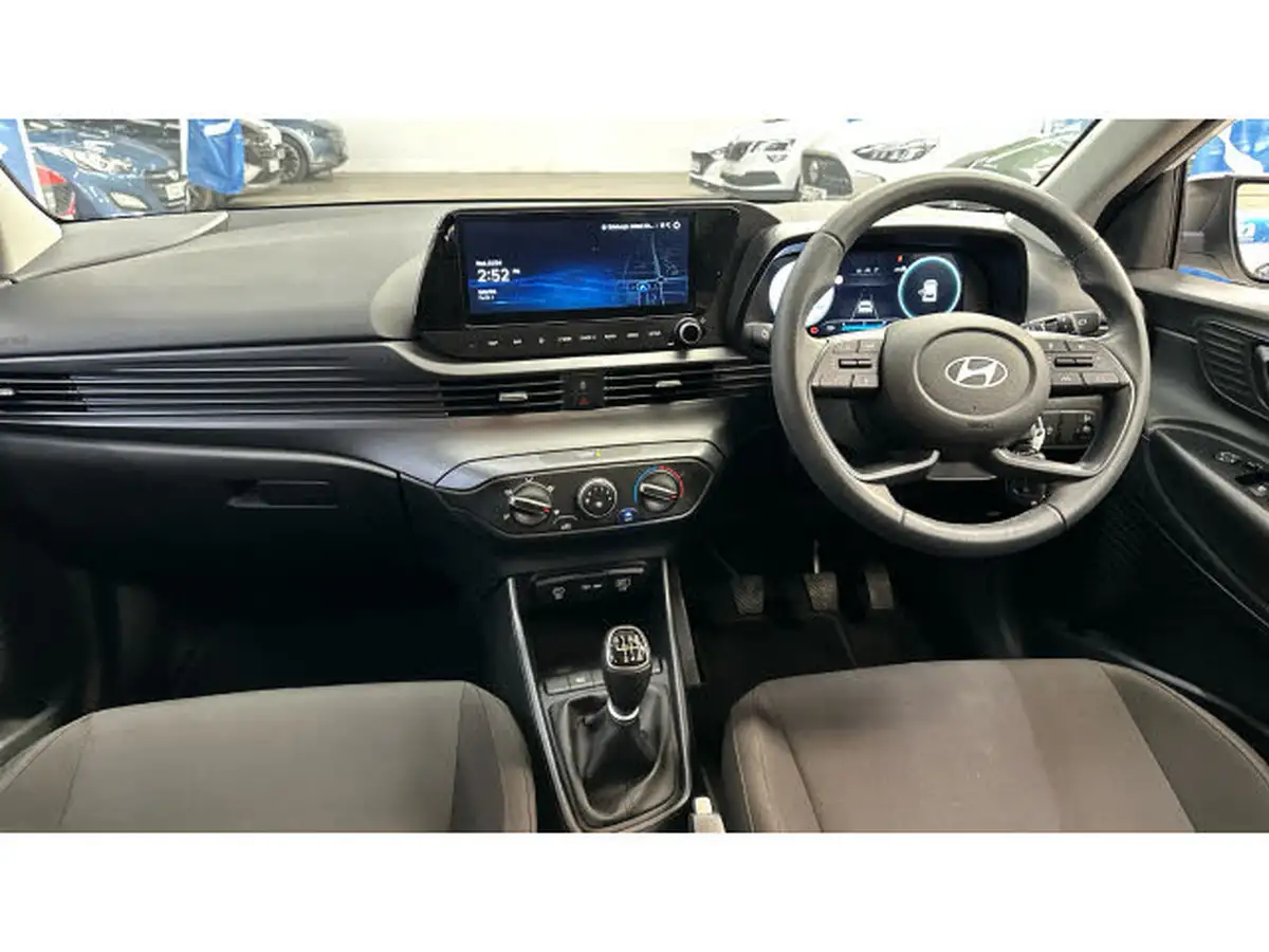 2024-hyundai-i20-10-t-gdi-advance-big-9