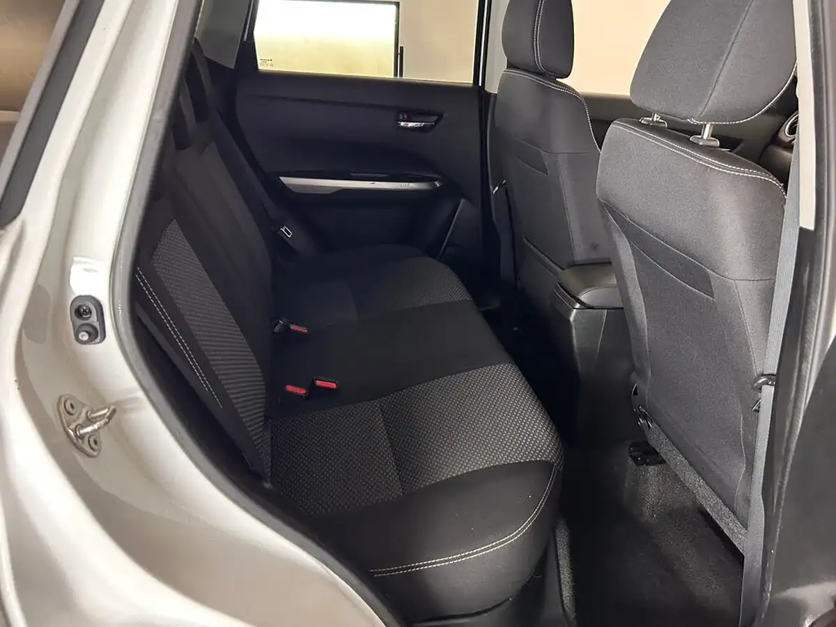 2018-suzuki-vitara-10-boosterjet-sz-t-allgrip-big-23