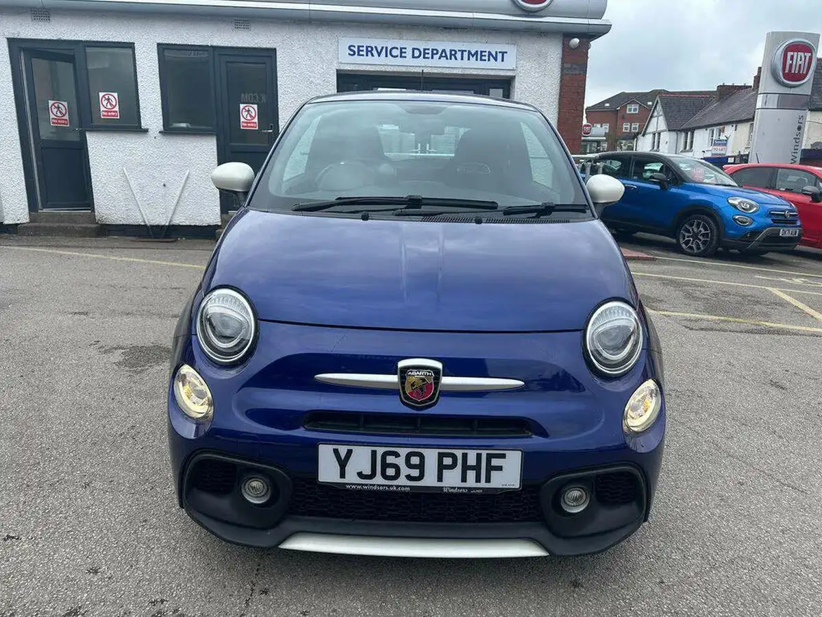 2020-abarth-595-14-tjet-big-3