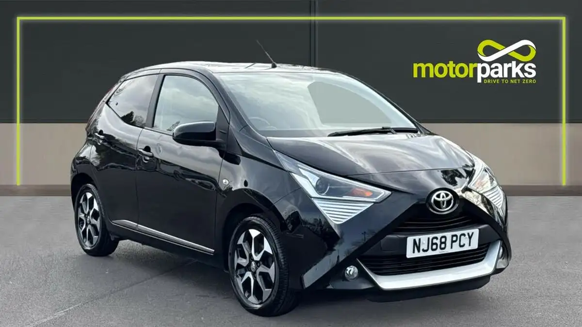 2018-toyota-aygo-10-vvt-i-x-plore-big-0
