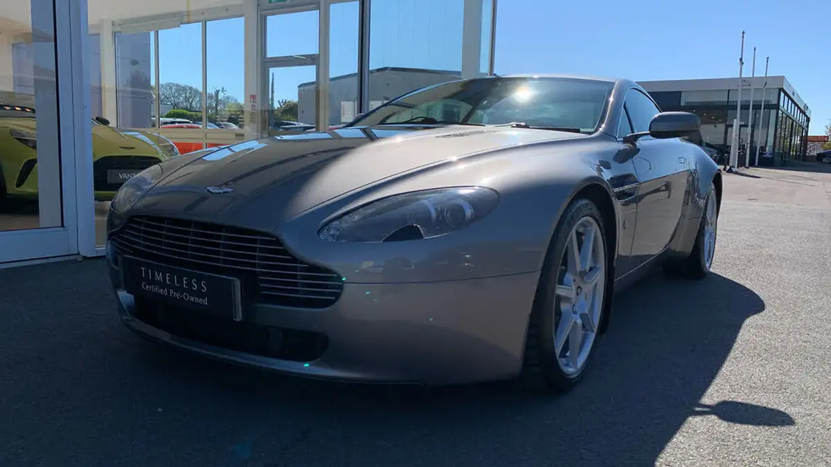 2008-aston-martin-vantage-43-coupe-big-24