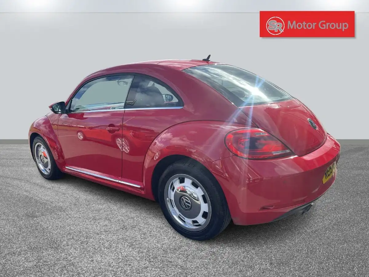 2015-volkswagen-beetle-20tdi-design-140ps-hatchback-3d-dsg-big-12