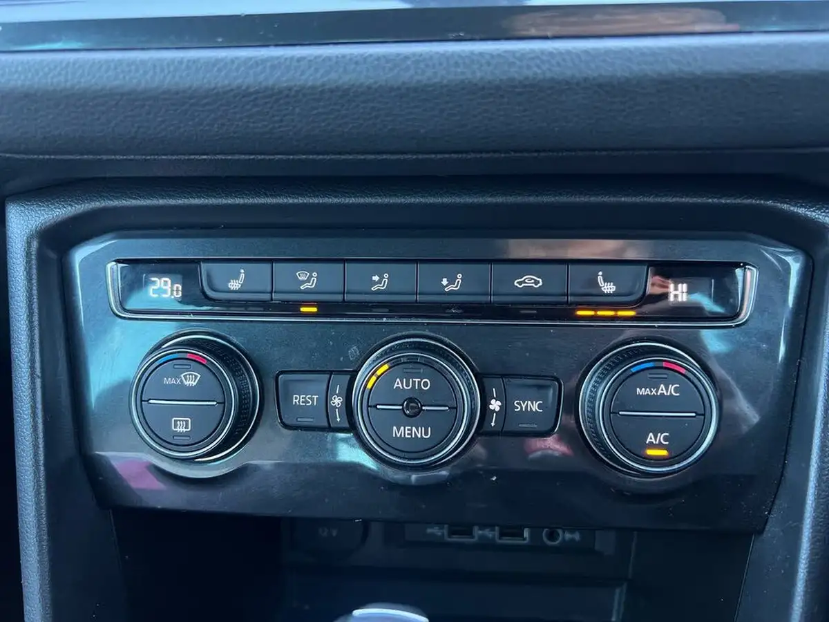2020-volkswagen-tiguan-20tdi-r-line-tech-150ps-dsg-big-11