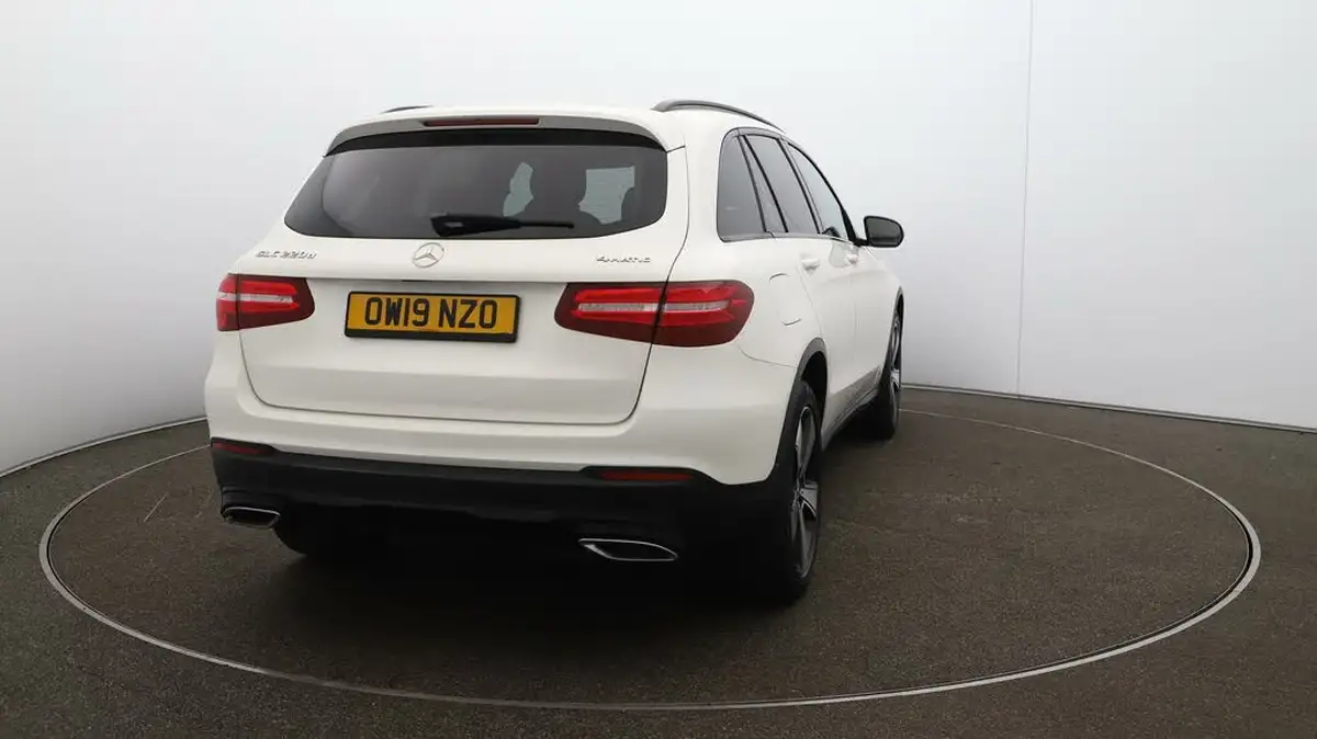 2019-mercedes-benz-glc-class-21d-glc220d-urban-edition-big-47