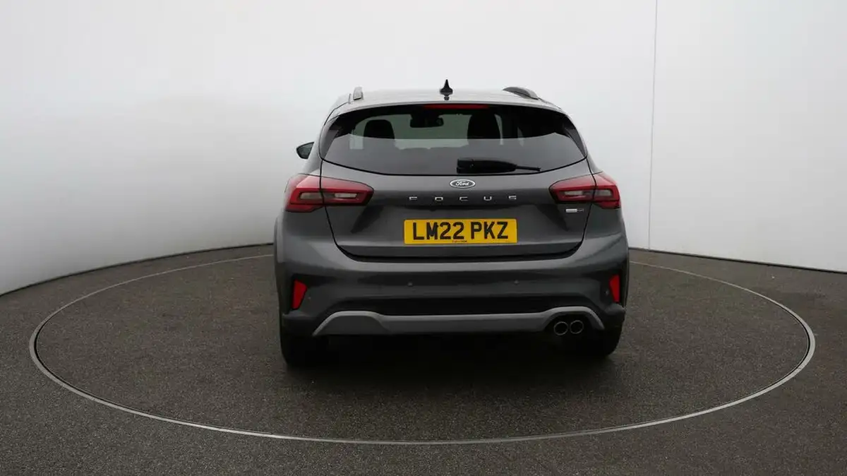 2022-ford-focus-10t-active-vignale-125ps-hybrid-mhev-hatchback-powershift-big-52