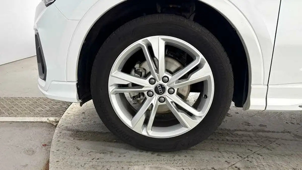 2024-audi-q3-20-35-tdi-s-line-station-wagon-big-35