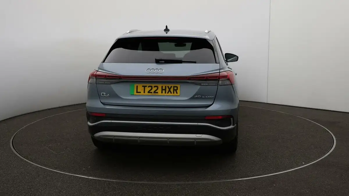 2022-audi-q4-e-tron-40e-s-line-station-wagon-big-6