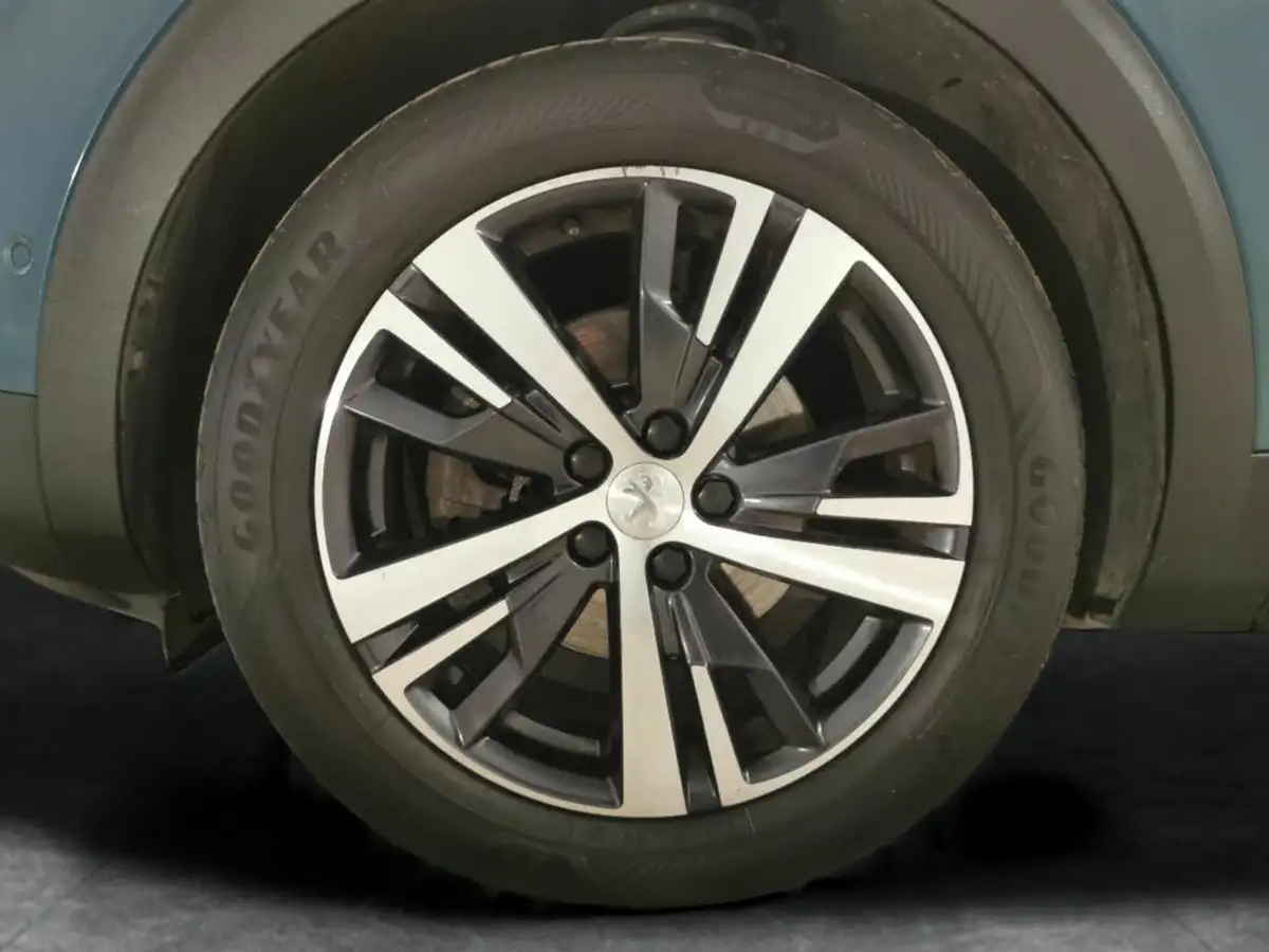 2019-peugeot-5008-suv-12-puretech-allure-big-21