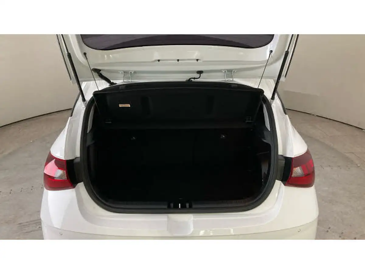 2022-hyundai-i20-10-t-gdi-se-connect-dct-big-19