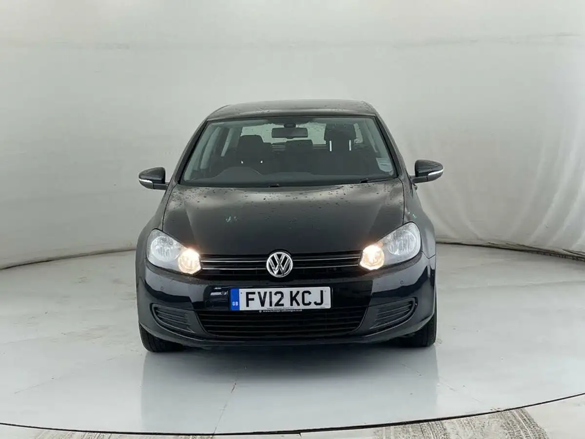 2012-volkswagen-golf-16td-match-5d-dsg-big-1