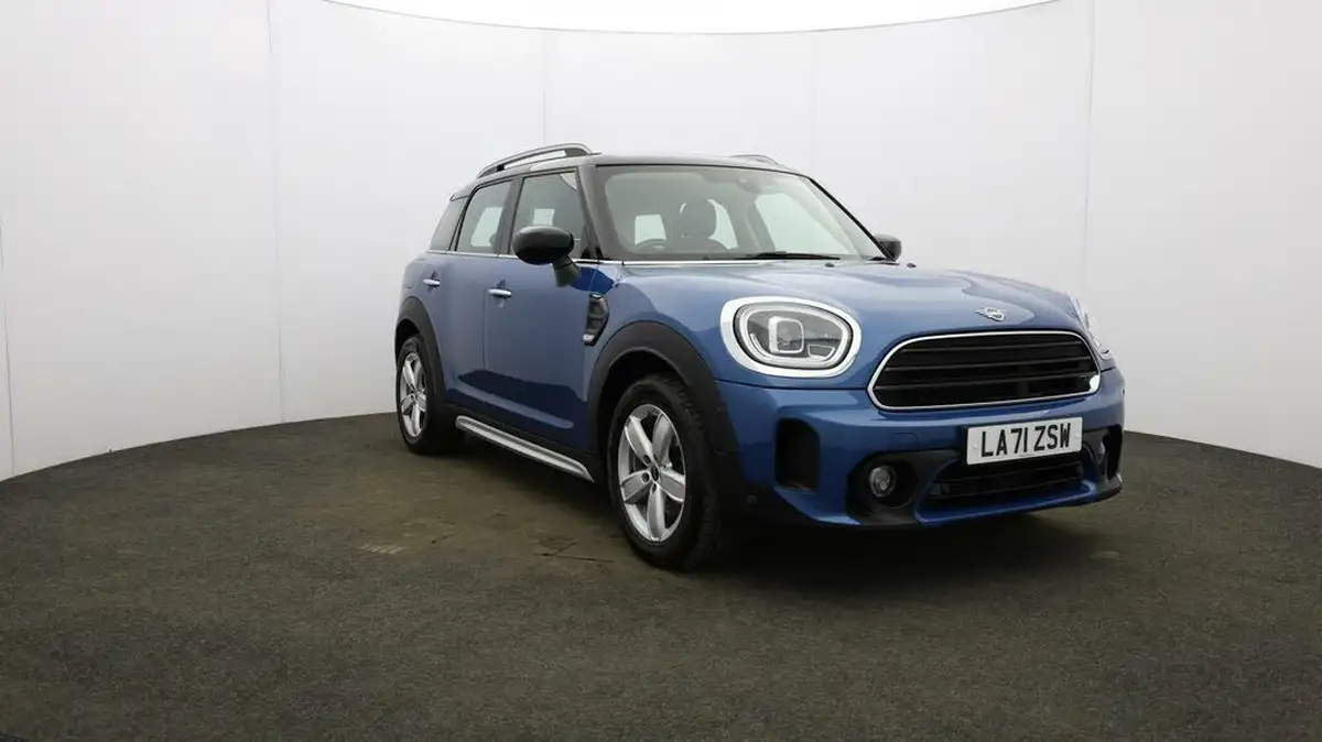 2022-mini-countryman-15-cooper-classic-auto-big-38
