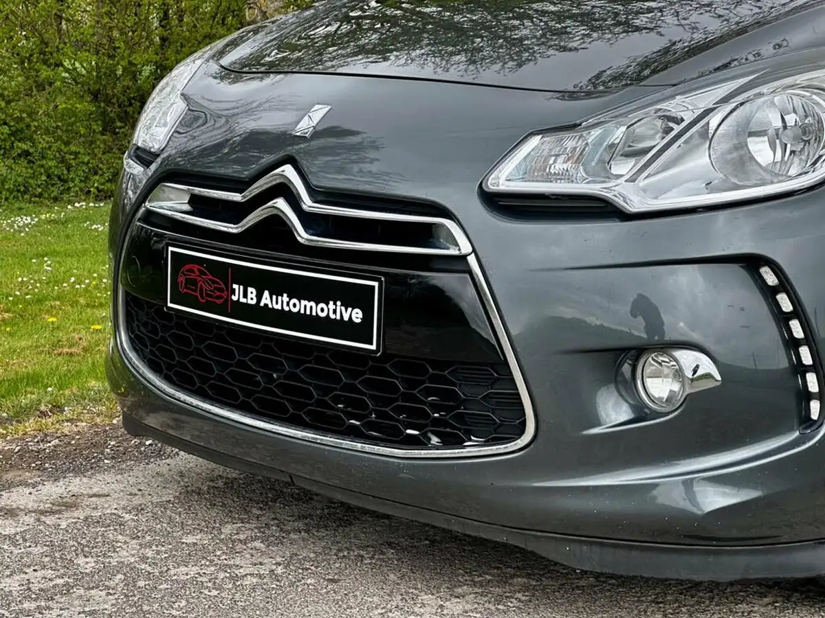 2014-citroen-ds3-16td-dstyle-big-14