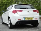 2015-alfa-romeo-giulietta-14-tb-sprint-small-3