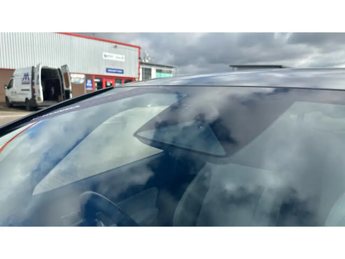 2021-honda-jazz-15-i-mmd-ex-107ps-big-27