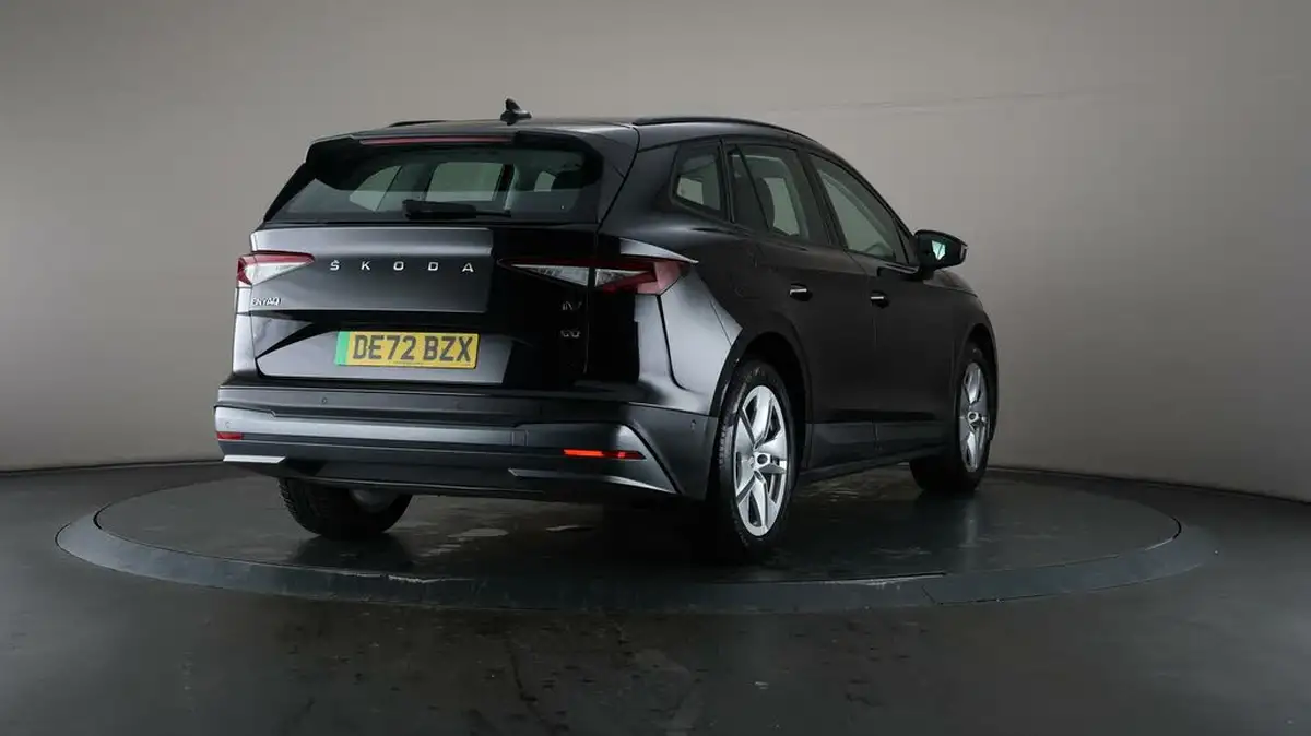 2022-skoda-enyaq-e-60-big-62