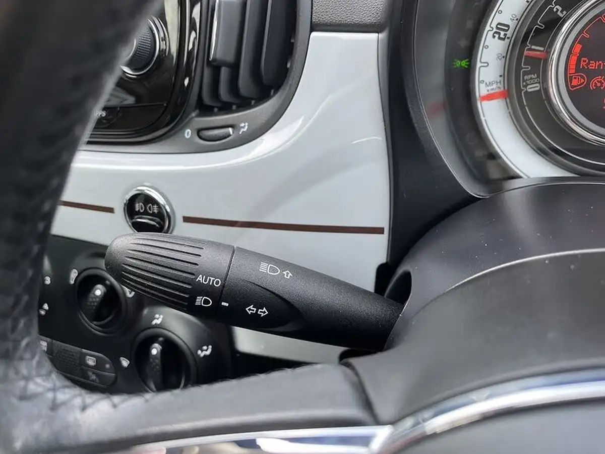 2018-fiat-500-12-collezione-fall-big-30