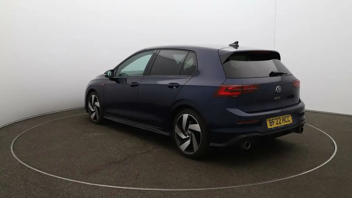 2022-volkswagen-golf-20-tsi-gti-dsg-big-55