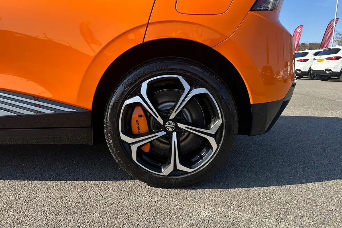 2024-mg-mg4-e-xpower-ev-big-16