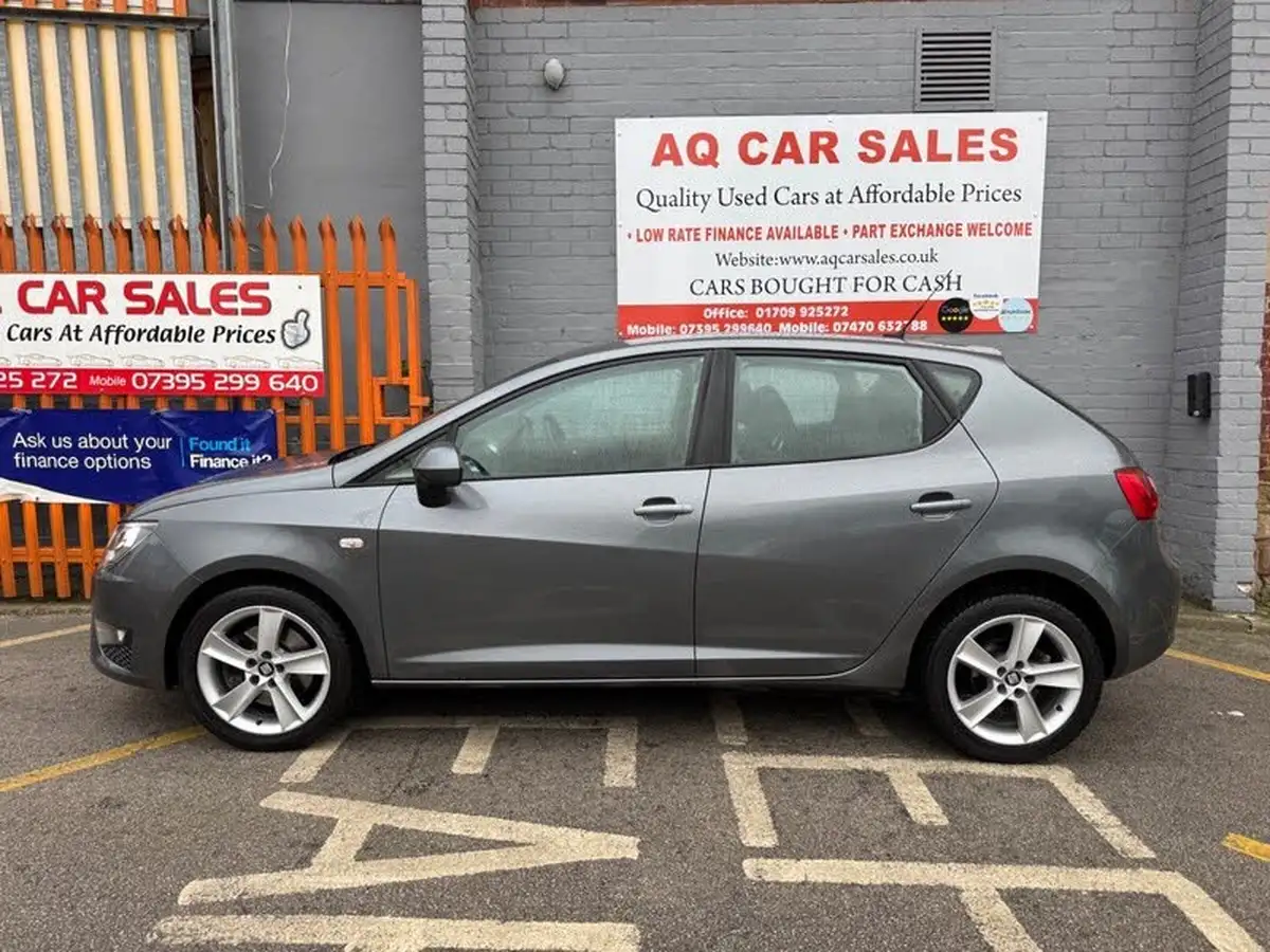 2015-seat-ibiza-12-tsi-fr-hatchback-5d-big-3
